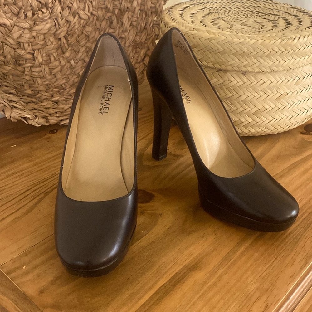 Michael Kors "Chantal" Platform Pump
Dark Expresso Brown